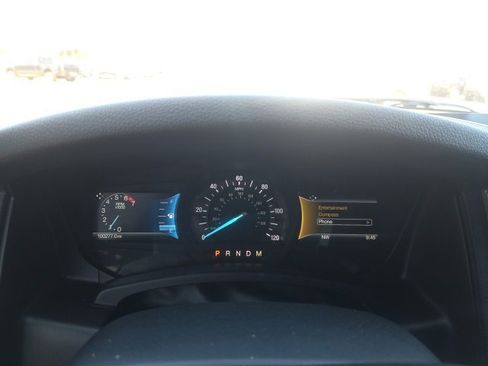 Used 2015 Ford Expedition XLT w/ Equipment Group 202A image 18