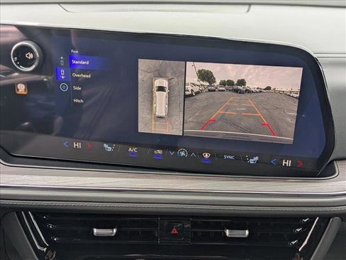 New 2026 Chevrolet Suburban Z71 w/ Z71 Off-Road Package image 13