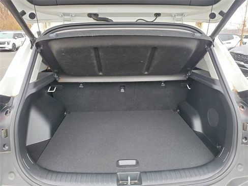 Used 2024 Kia Seltos SX w/ SX Sunroof Package image 11