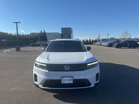 New 2026 Honda Prologue Touring image 3