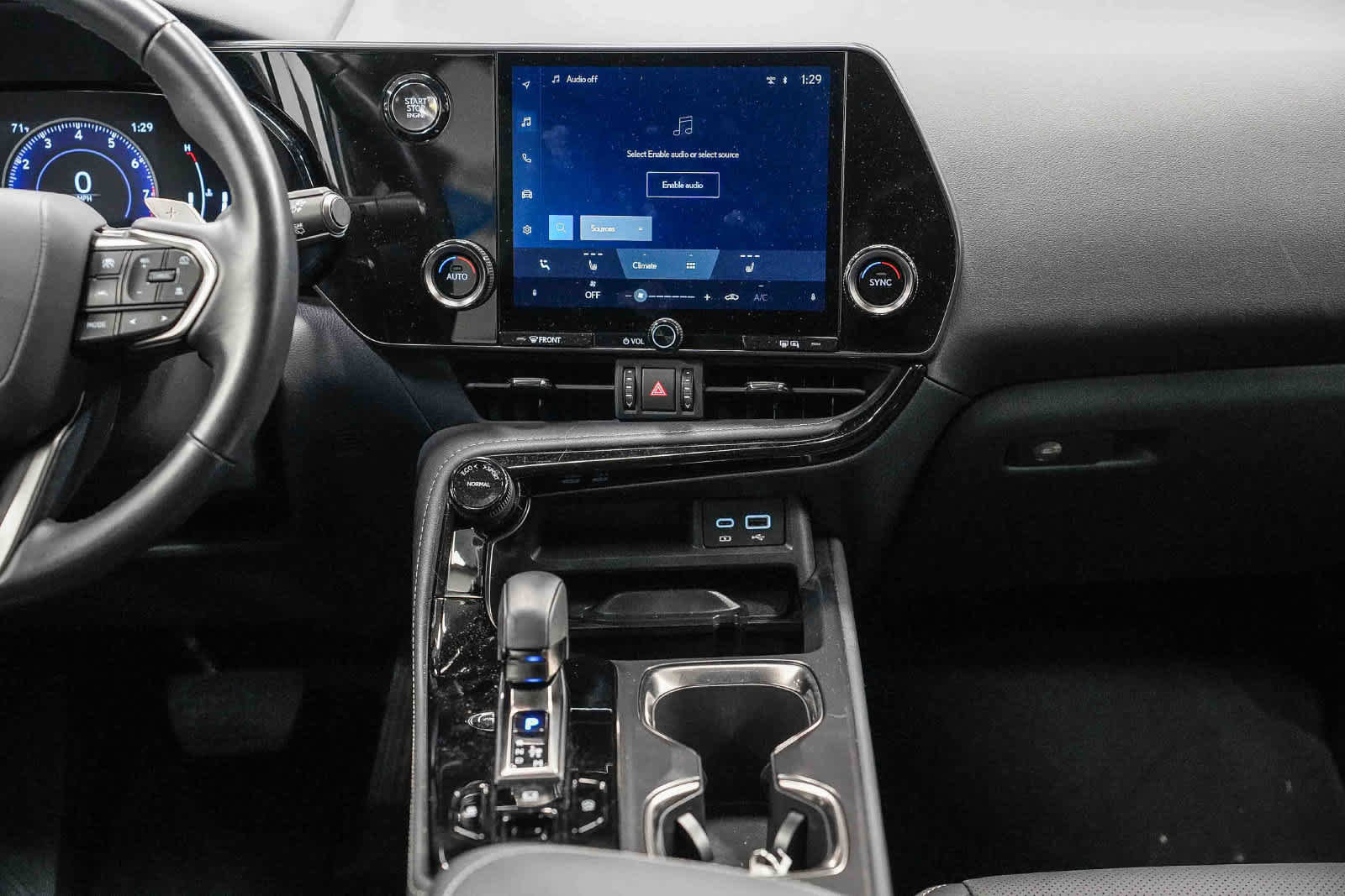 Used 2025 Lexus NX 250 FWD w/ Accessory Package (K3) image 13