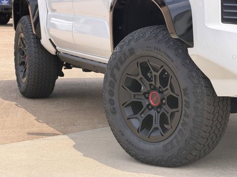 New 2026 Toyota Tacoma TRD Pro AWD/4WD image 11