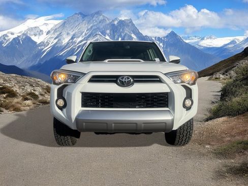 Certified 2020 Toyota 4Runner TRD Off-Road Premium image 8