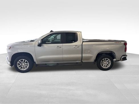 Used 2021 Chevrolet Silverado 1500 LT image 2
