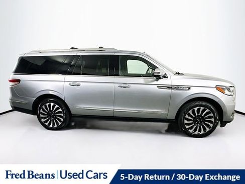 Certified 2024 Lincoln Navigator L Black Label AWD/4WD image 11