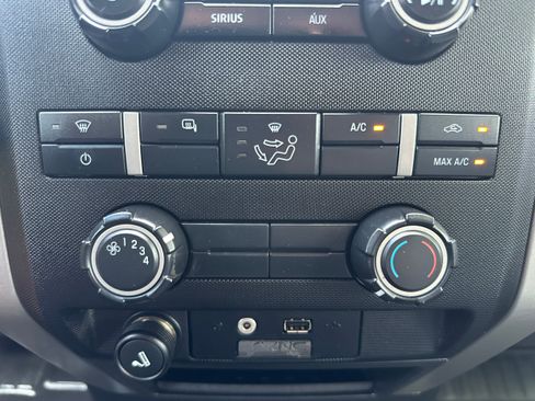 Used 2012 Ford F150 XLT w/ XLT Convenience Pkg RWD image 17