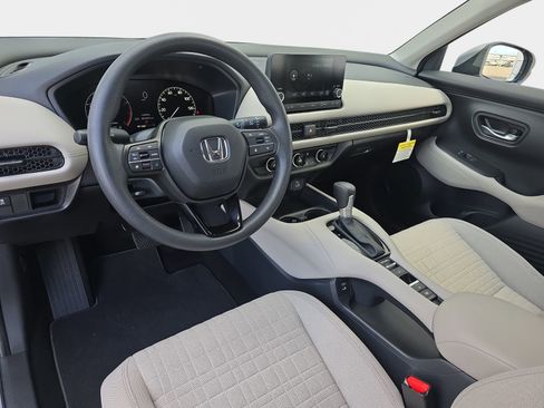 Certified 2025 Honda HR-V LX image 16