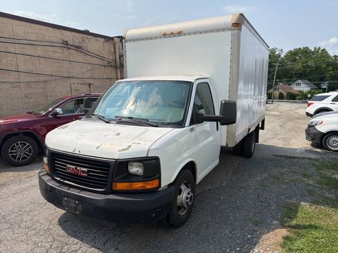 Used 2012 GMC Savana 3500 RWD image 7