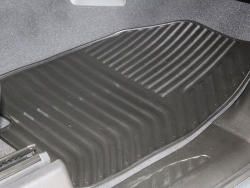 Used 2025 Chevrolet Silverado 1500 Custom Trail Boss image 40