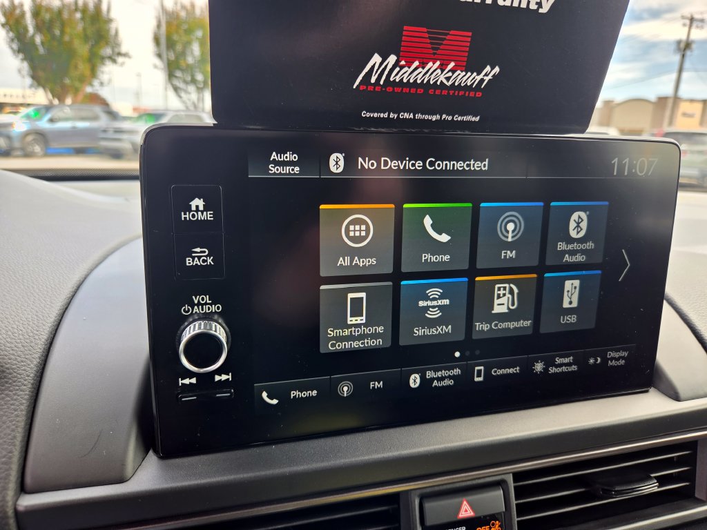 Used 2025 Honda Pilot TrailSport image 31