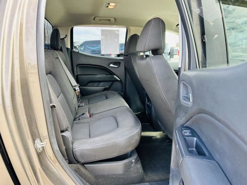 Used 2015 Chevrolet Colorado LT image 23