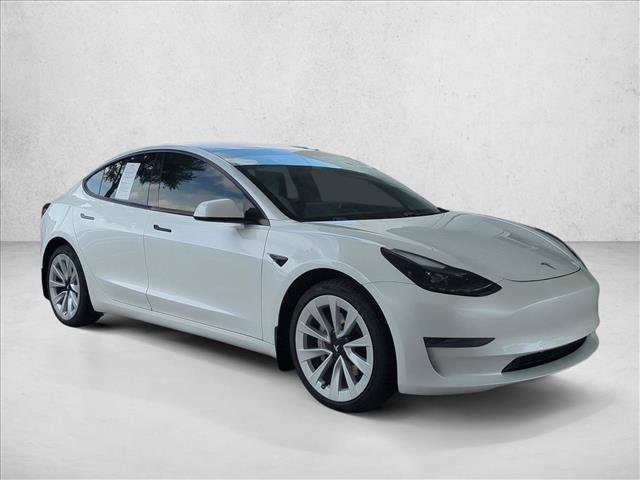 Used 2021 Tesla Model 3 Standard Range Plus RWD image 3