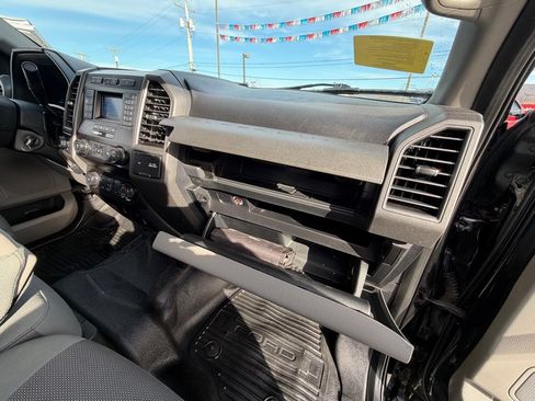 Used 2020 Ford F250 XL w/ STX Appearance Package image 23