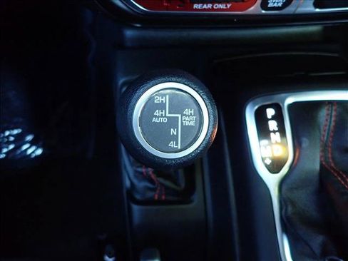 Used 2021 Jeep Wrangler Unlimited Rubicon AWD/4WD image 23