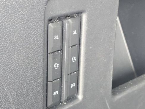 Used 2023 Ford Expedition Platinum RWD image 13