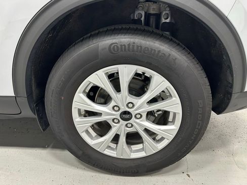 Used 2025 Ford Escape Active image 60