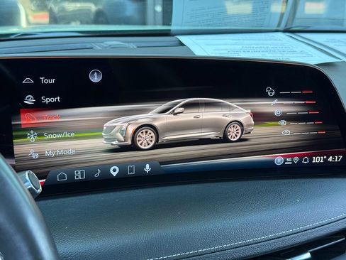 Used 2025 Cadillac CT5 V RWD image 7