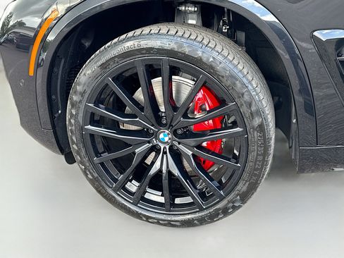 New 2026 BMW X5 xDrive40i w/ M Sport Package AWD/4WD image 42