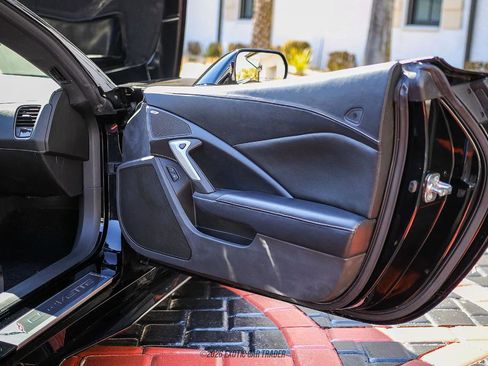 Used 2019 Chevrolet Corvette Z06 RWD image 14