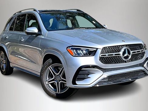 Used 2025 Mercedes-Benz GLE 350 4MATIC image 2