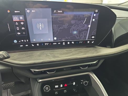 Used 2025 Audi Q5 Premium Plus image 20