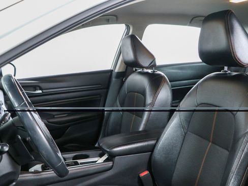 Used 2020 Nissan Altima 2.5 SR FWD image 23