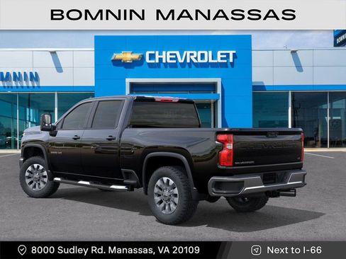 New 2026 Chevrolet Silverado 2500 LT image 3