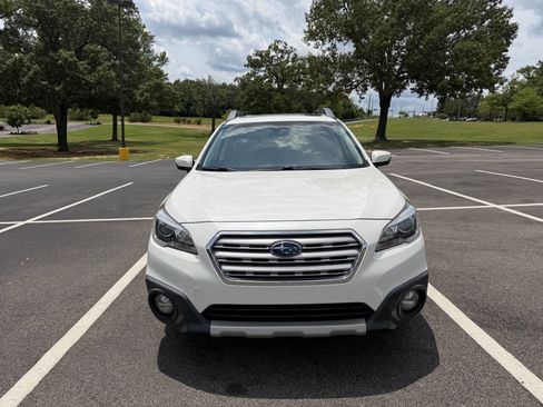 Used 2016 Subaru Outback 2.5i Limited AWD/4WD image 5