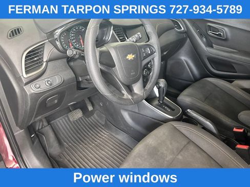 Used 2017 Chevrolet Trax LS FWD image 9