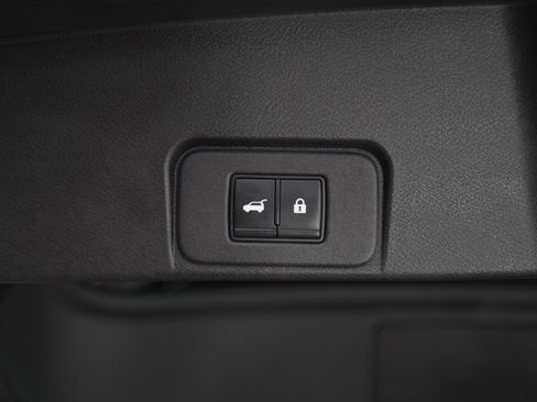 Used 2022 Nissan Rogue SL AWD/4WD image 17
