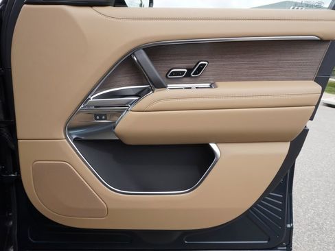 New 2026 Land Rover Range Rover SE AWD/4WD image 21