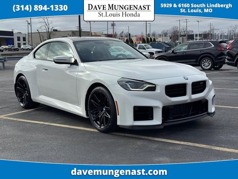 Used 2025 BMW M2 w/ Lighting Package image 1