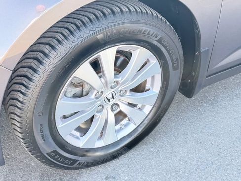 Used 2016 Honda Odyssey EX-L image 11