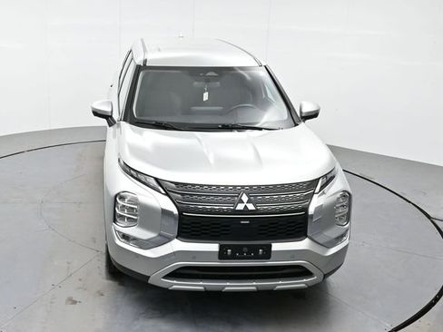 Used 2024 Mitsubishi Outlander SE image 33