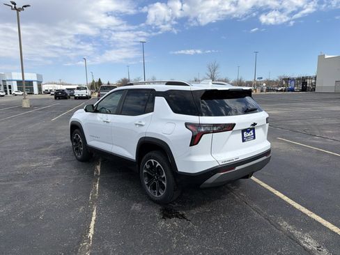 New 2026 Chevrolet Equinox LT image 7