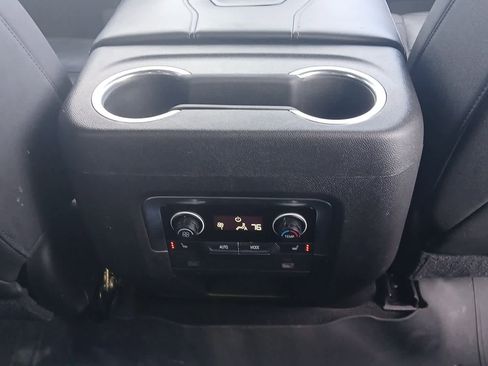 Used 2021 Chevrolet Tahoe Z71 w/ Luxury Package image 71