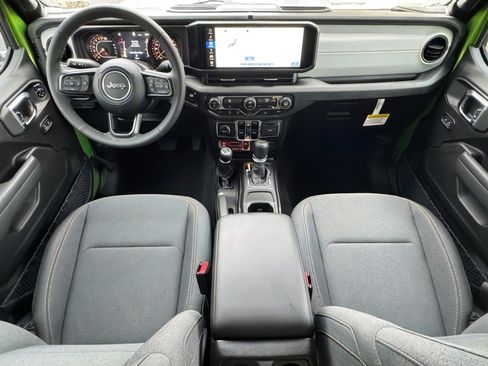 New 2025 Jeep Gladiator Willys image 13