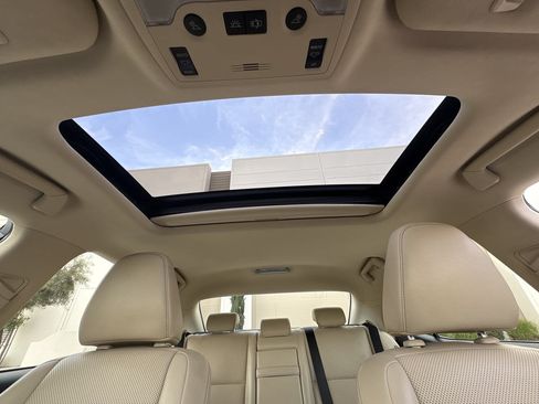 Used 2015 Lexus IS 250 RWD image 28