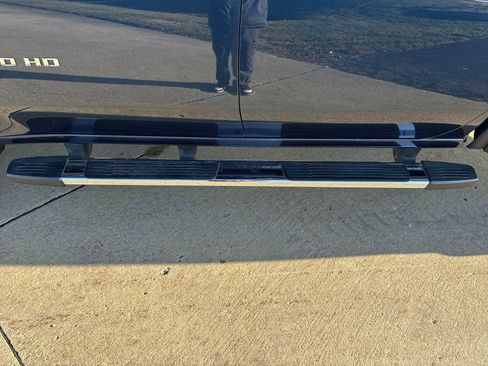 Used 2022 Chevrolet Silverado 2500 High Country image 32