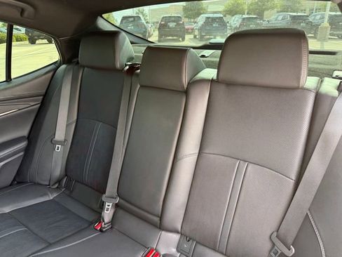 Used 2025 Toyota Camry XSE FWD image 28