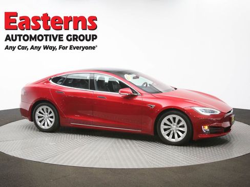 Used 2016 Tesla Model S 90D image 44