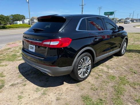 Used 2017 Lincoln MKX Reserve AWD/4WD image 7