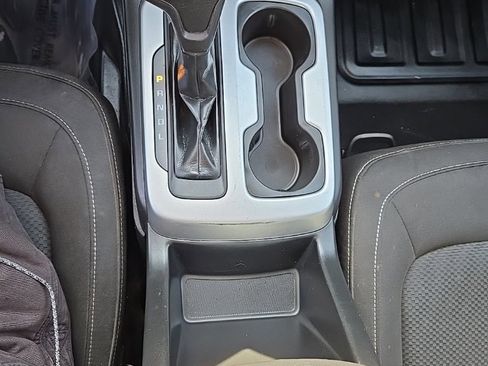 Used 2021 Chevrolet Colorado LT w/ Fleet Safety Package image 25