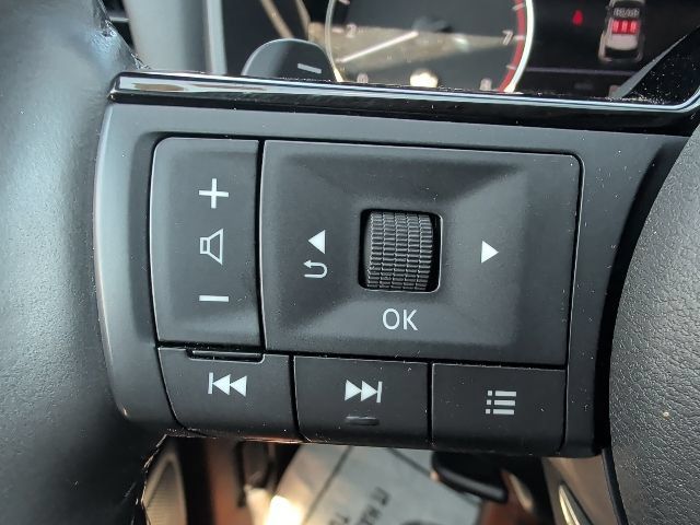 Certified 2023 Nissan Rogue SV w/ SV Premium B Package AWD/4WD image 20