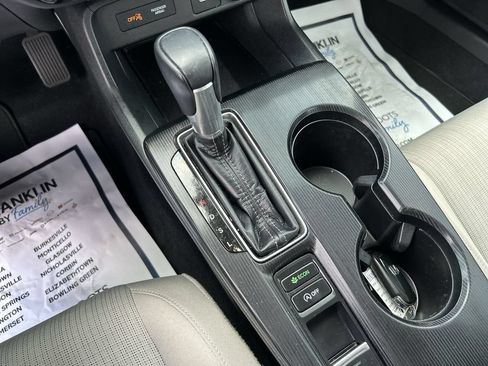 Used 2022 Honda Civic EX image 25