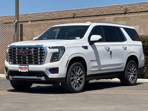 New 2026 GMC Yukon Denali w/ Sun & Power Step Package AWD/4WD image 8