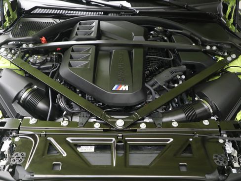 Used 2025 BMW M4 Coupe w/ M Carbon Exterior Package image 27