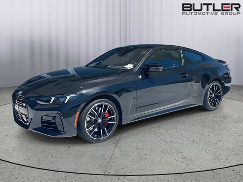 Certified 2025 BMW 440i xDrive Coupe w/ Premium Package AWD/4WD image 1
