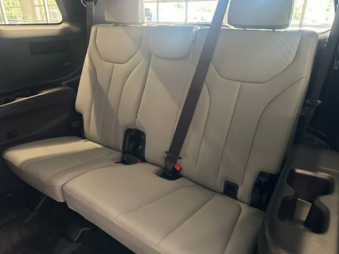 Used 2024 Hyundai Palisade SEL AWD/4WD image 18