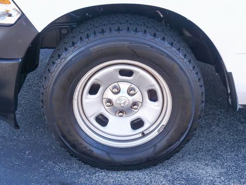 Used 2016 RAM 1500 Tradesman w/ Power & Remote Entry Group image 5